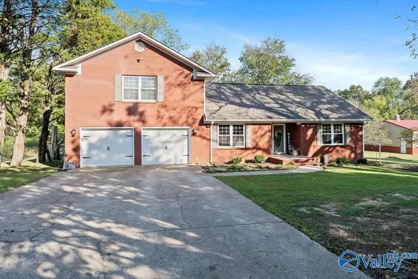 436 Pace Drive, Woodville, AL 35776