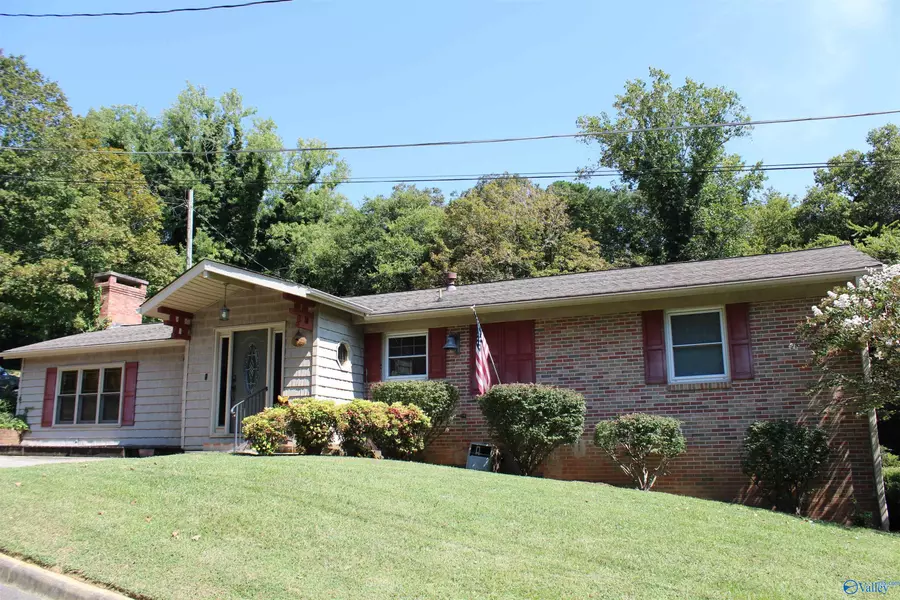 503 4th Street NW, Fort Payne, AL 35967