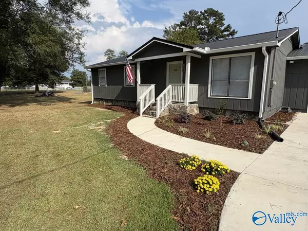 308 Juanita Street, Glencoe, AL 35905