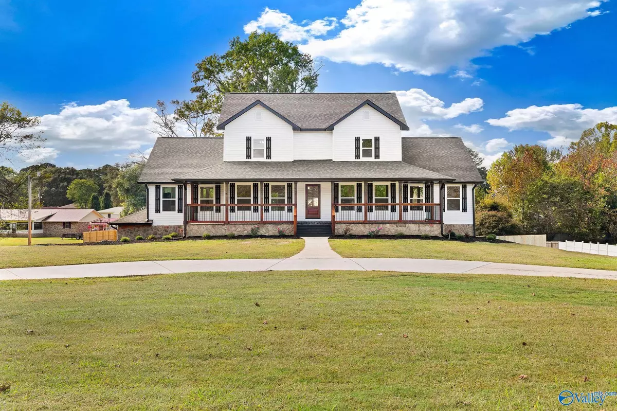 Albertville, AL 35950,1011 South Broad Street