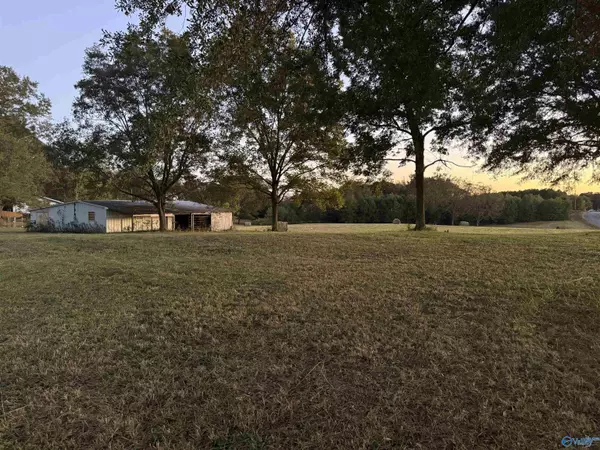 Holly Pond, AL 35083,1222 County Road 1755