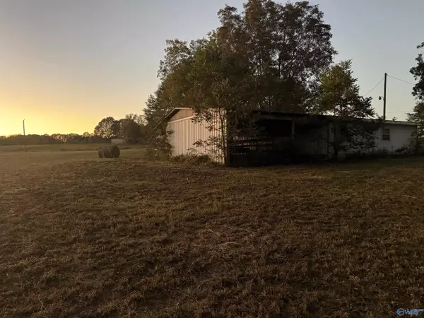 1222 County Road 1755,  Holly Pond,  AL 35083