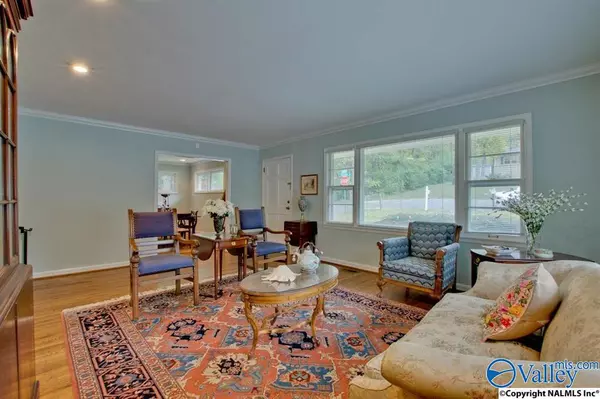 Huntsville, AL 35801,2700 Evergreen Street SE