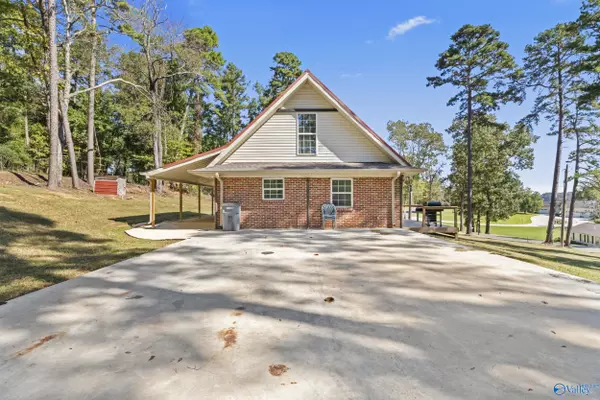 Rogersville, AL 35652,882 York Drive