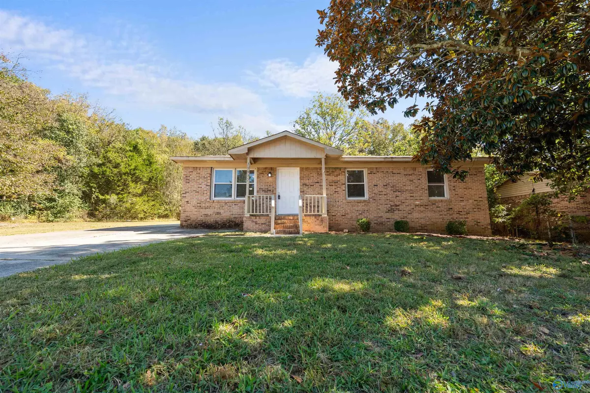 Huntsville, AL 35803,13927 Wyandotte Drive SW