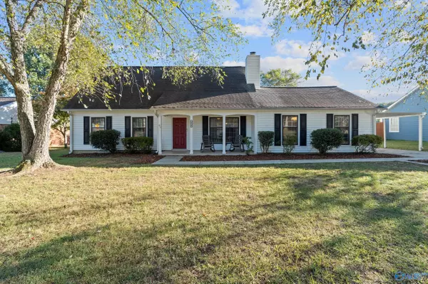 2519 Wynterhall Road, Huntsville, AL 35803