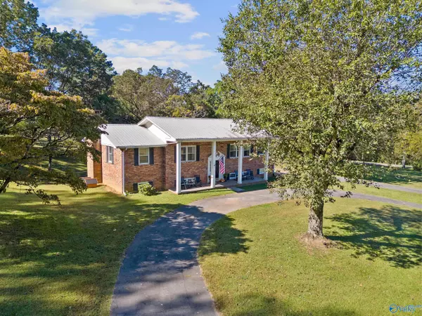 Scottsboro, AL 35768,302 Picadilly Drive