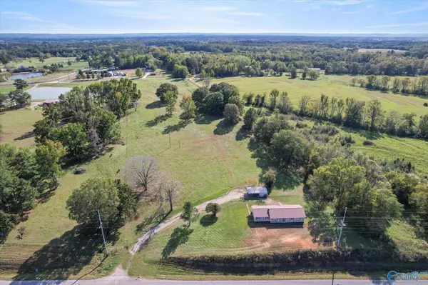 Town Creek, AL 35672,21181 Alabama Highway 157