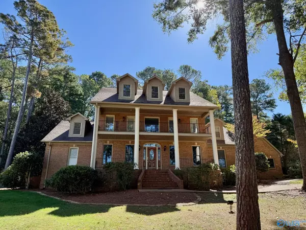 2939 Clemons Road, Scottsboro, AL 35769