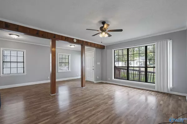 Decatur, AL 35601,911 9th Avenue SE