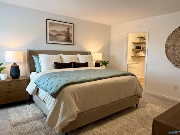 Athens, AL 35611,17805 Tipper Lane