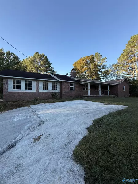 1055 County Road 1139, Vinemont, AL 35179