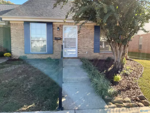 112 Sycamore Place, Athens, AL 35611