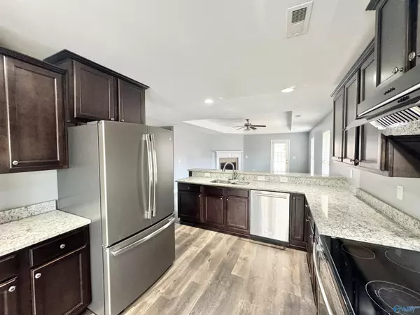 Madison, AL 35757,600 NW Cove Water Lane