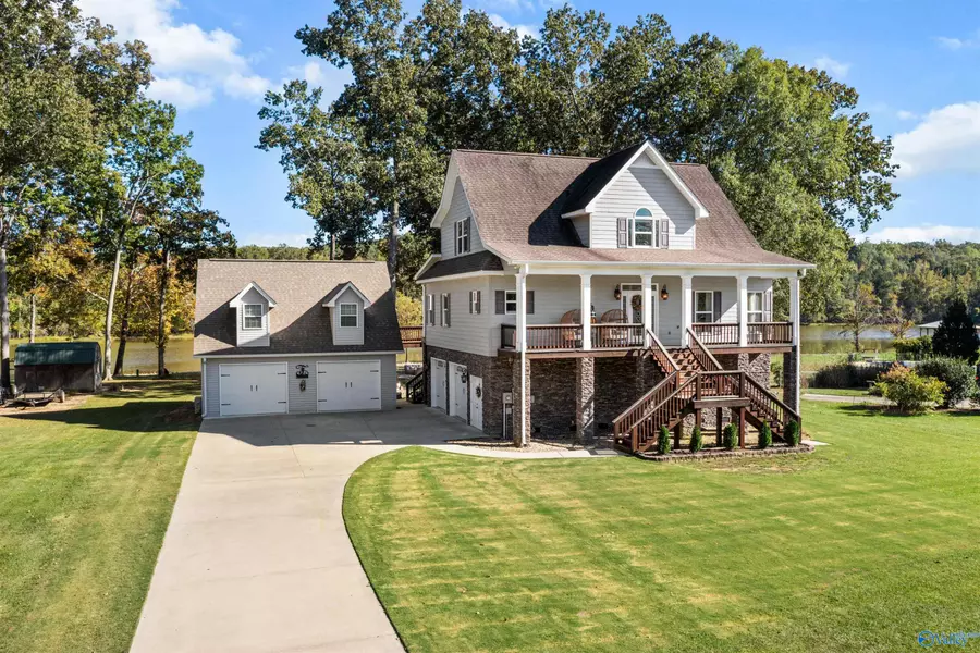 325 Alicia Lane, Gadsden, AL 35901