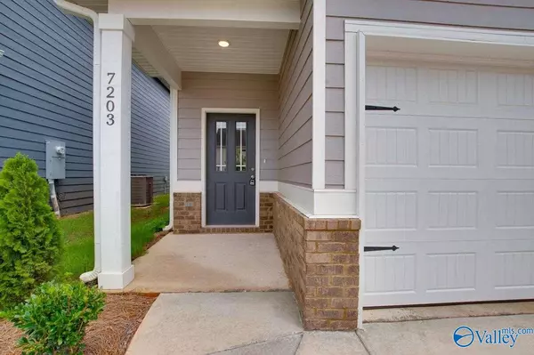 Huntsville, AL 35806,7203 Chatfield Way