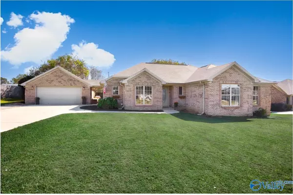 27846 Trotters Lane, Athens, AL 35613