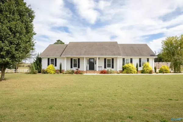 133 County Road 413, Killen, AL 35645