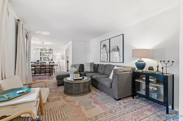 Rainbow City, AL 35906,125 S South Hawk Drive