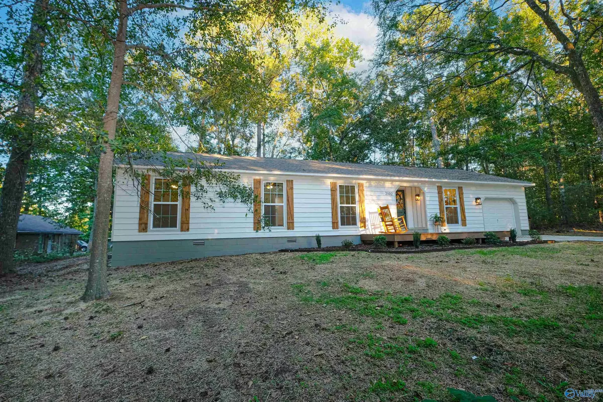 Hartselle, AL 35640,2102 Evans Drive NW