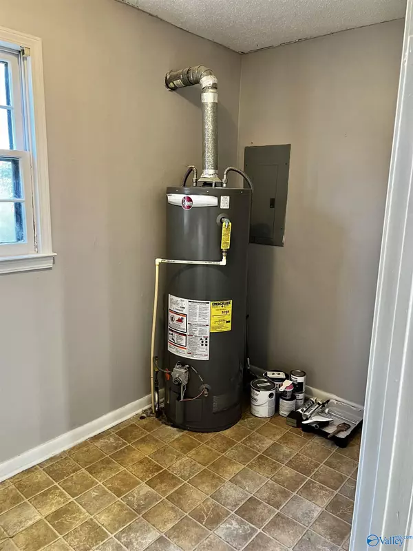 Moulton, AL 35650,9194 County Road 236