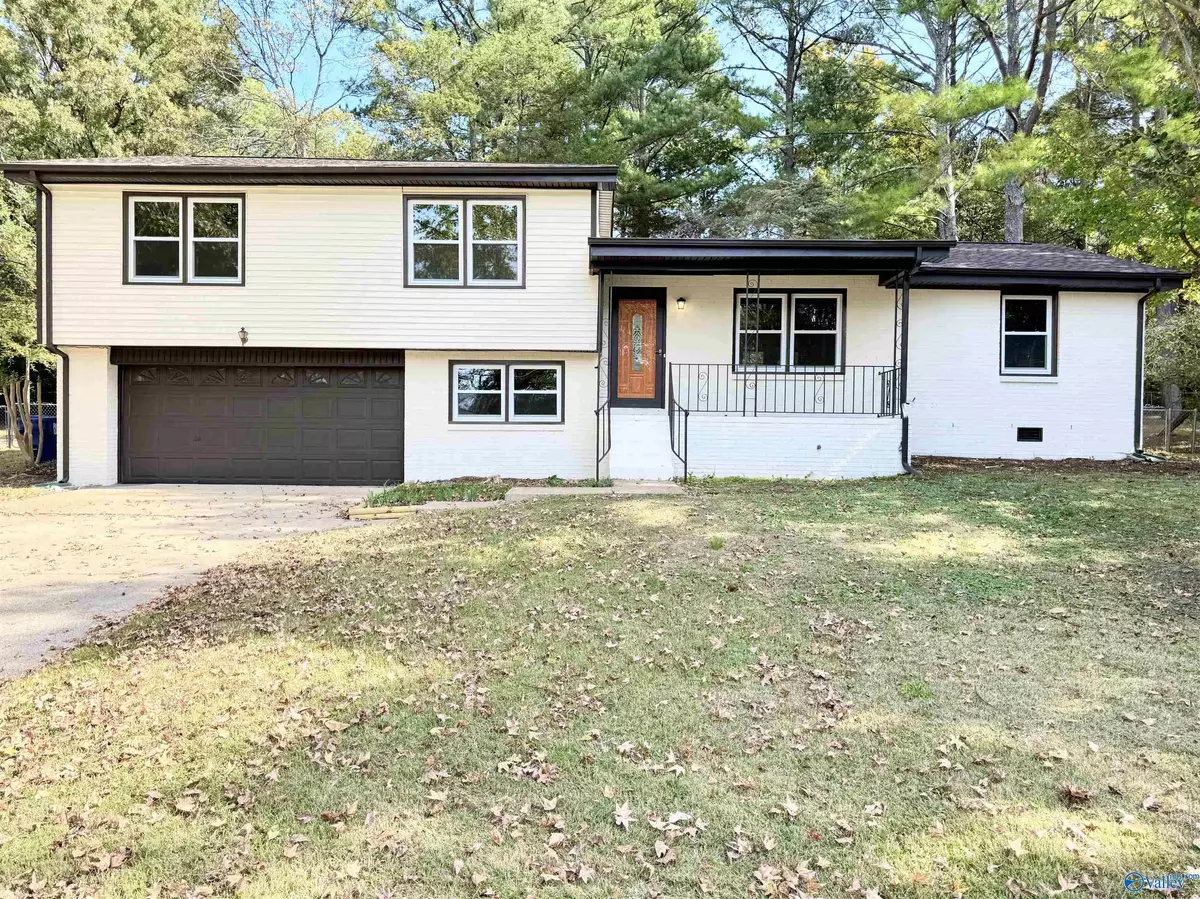 Huntsville, AL 35803,12215 Chicamauga Trail SE