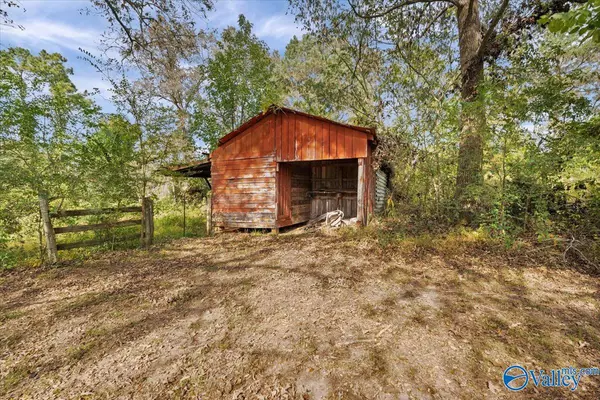 Somerville, AL 35670,5748 E Upper River Road