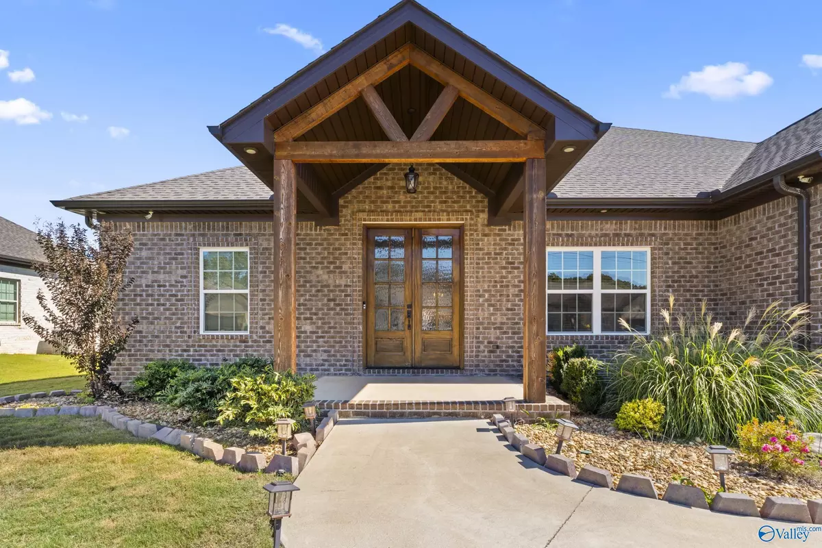 Tuscumbia, AL 35674,1207 Glendora Avenue