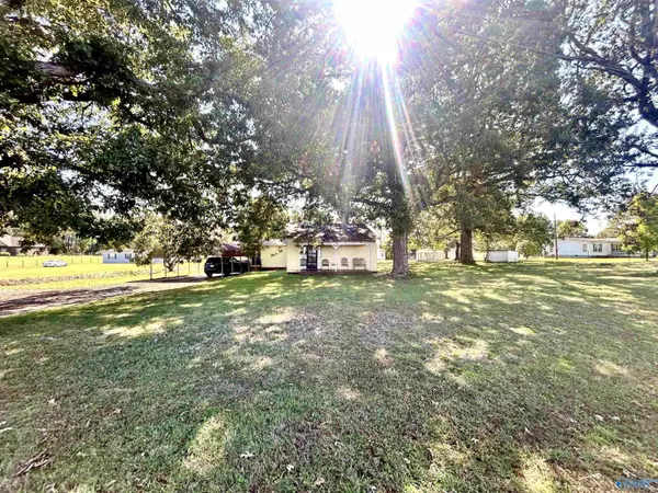 10764 County Road 71, Lexington, AL 35648