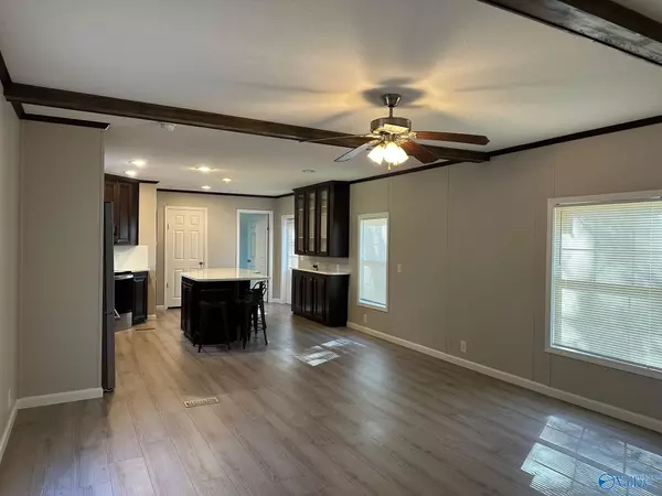 Somerville, AL 35670,22 Joyce Street