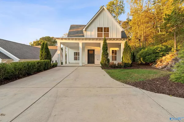 1733 Beirne Avenue NE, Huntsville, AL 35801
