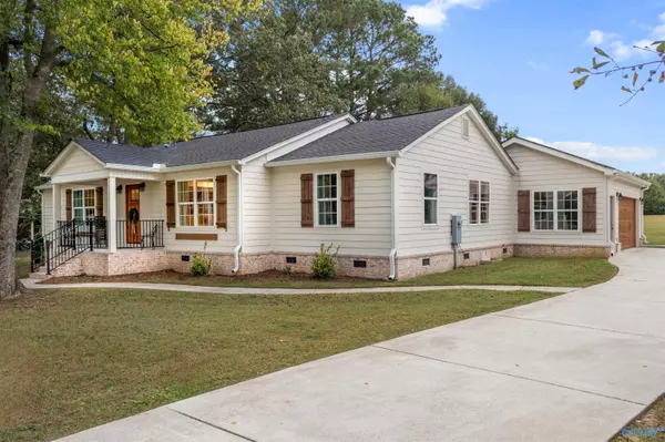 392 Thomason Road, Albertville, AL 35951