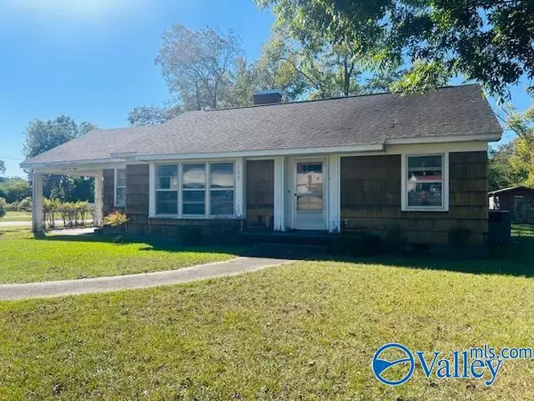 Scottsboro, AL 35768,1608 S Broad Street