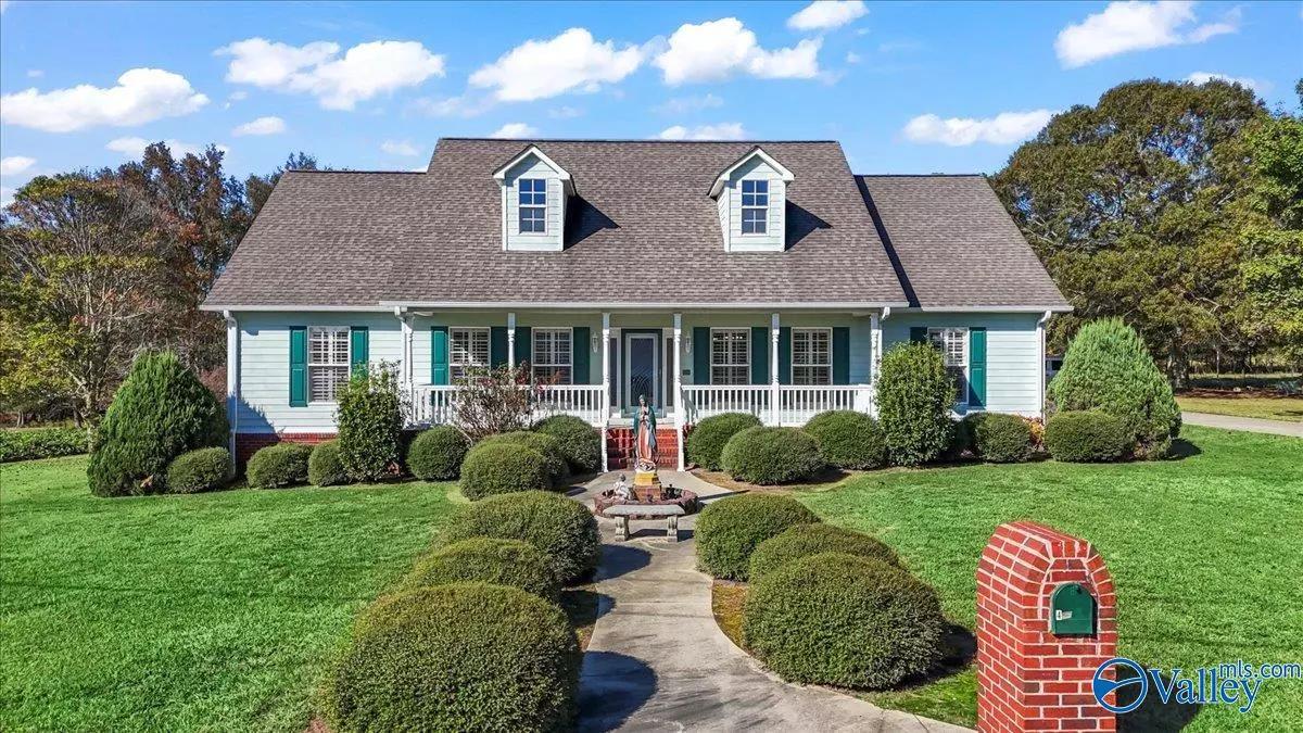 Hanceville, AL 35077,465 County Road 668