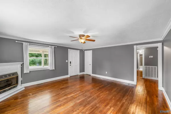 Henagar, AL 35978,144 Moses Drive