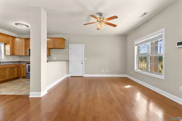 Toney, AL 35773,2431 Ready Section Road