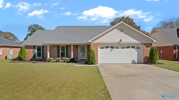 2714 Revere Avenue SW, Decatur, AL 35603