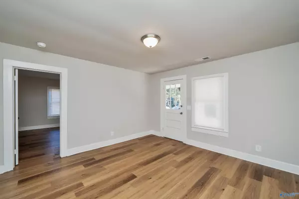 Huntsville, AL 35811,2413 Kildare Street NW