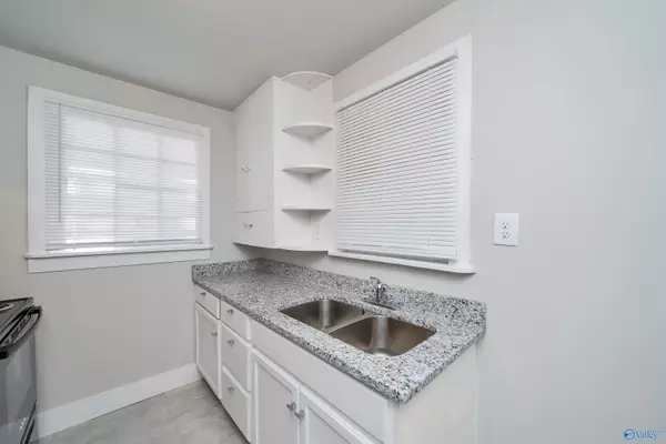 Huntsville, AL 35811,2413 Kildare Street NW