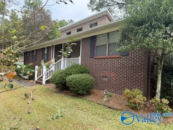 Rainbow City, AL 35906,101 Seville Lane