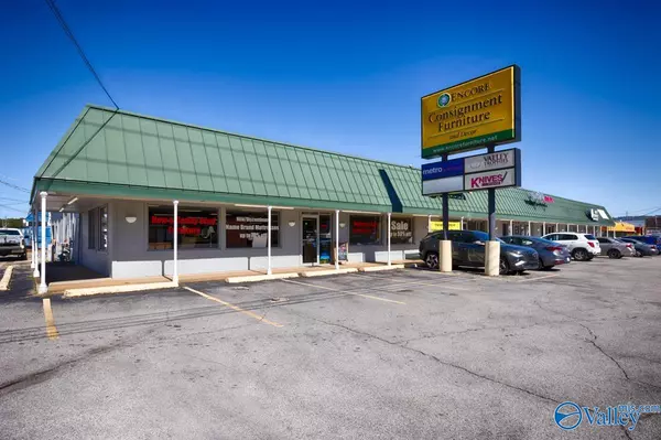 3016-3020 University Drive, Huntsville, AL 35816