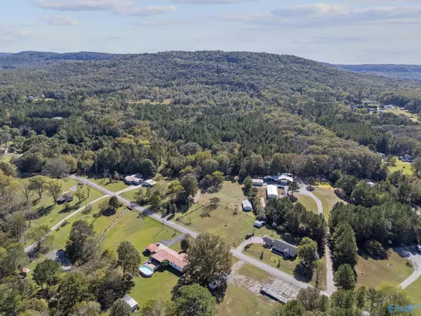 335 South Old Six Mile Road, Somerville, AL 35670