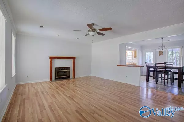 Woodville, AL 35776,29213 Al Highway 35