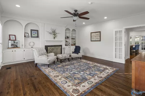 Huntsville, AL 35801,1213 Deborah Drive SE