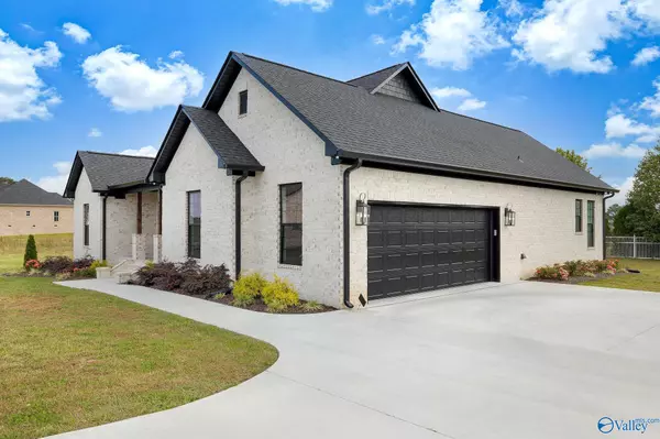 Albertville, AL 35951,44 Krimson Circle