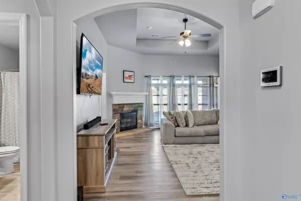 Harvest, AL 35749,5058 Old Railroad Bed Road