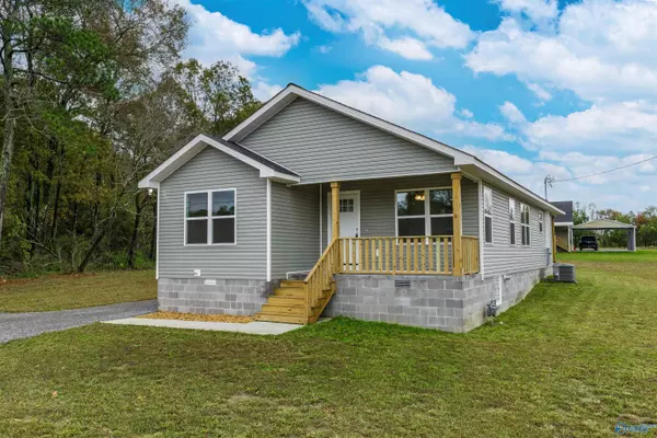 92 Mccurdy Drive, Henagar, AL 35978