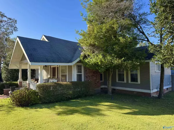 Boaz, AL 35957,203 Emory Avenue