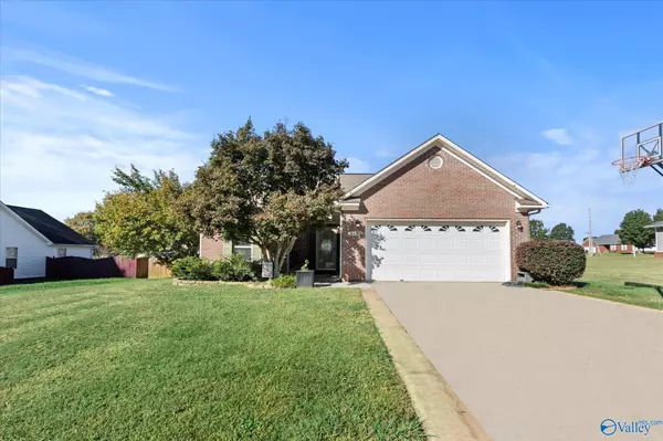 New Market, AL 35761,212 Tanner Point Drive