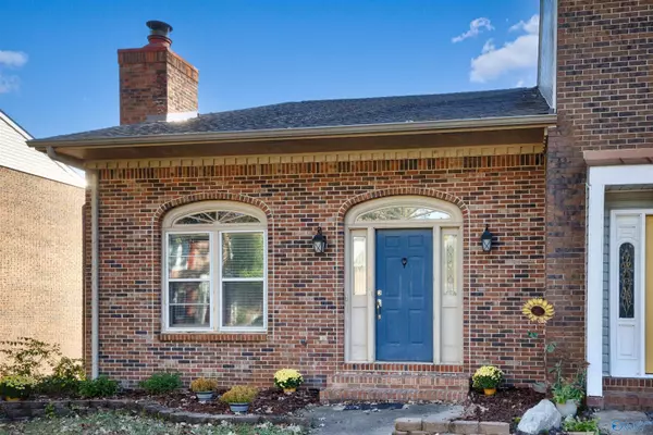 6655 Steeplechase Drive NW, Huntsville, AL 35806